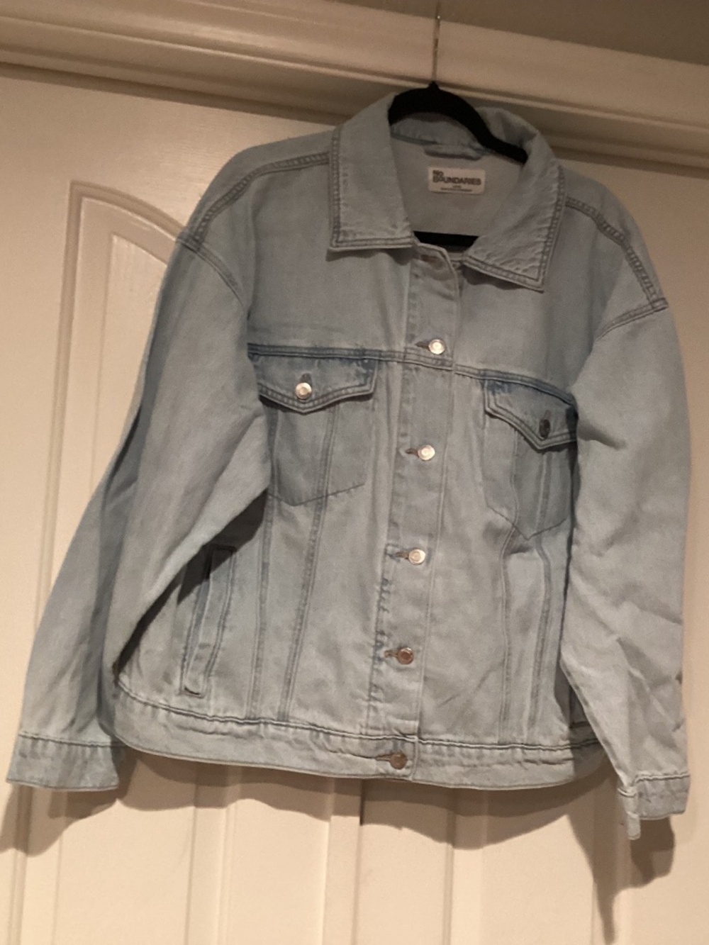 No Boundaries Women Denim Jacket, Size Large, Color Blue NWT
